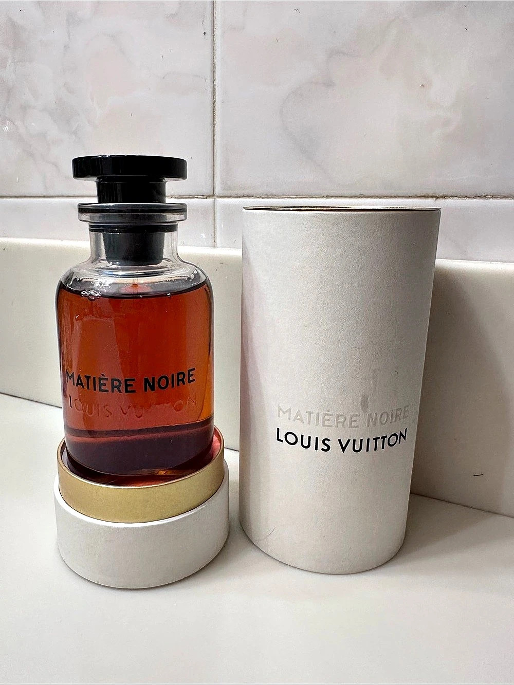 Louis Vuitton: Matière Noire